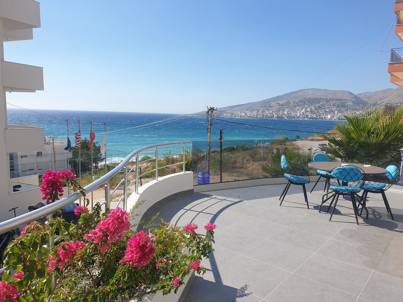 Hotel Saranda International sea views